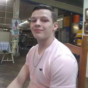 Meet your Posher, Brandon